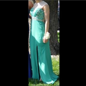 Prom/formal/homecoming dress